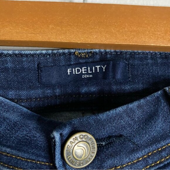 Fidelity Women’s Mila Mid Rise Ankle Slim Denim Jean in Starlet Dark - Picture 4 of 9